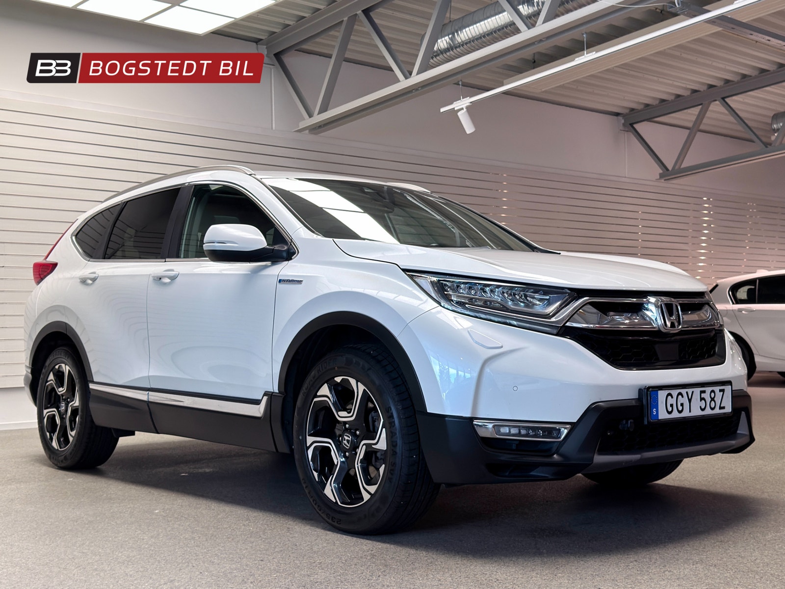 Honda CR-V Hybrid AWD E-CVT Executive|Panorama|Drag|HuD|Värmare 2019 - bild 1 av 24