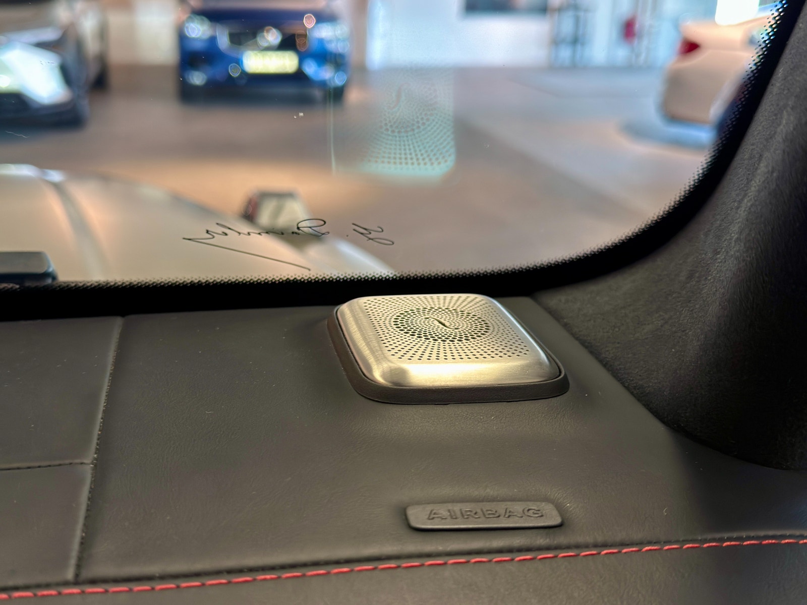 Mercedes-Benz AMG G 63 Manufaktur | Multikonturstolar | Burmester 3D 2023 - miniatyr 21