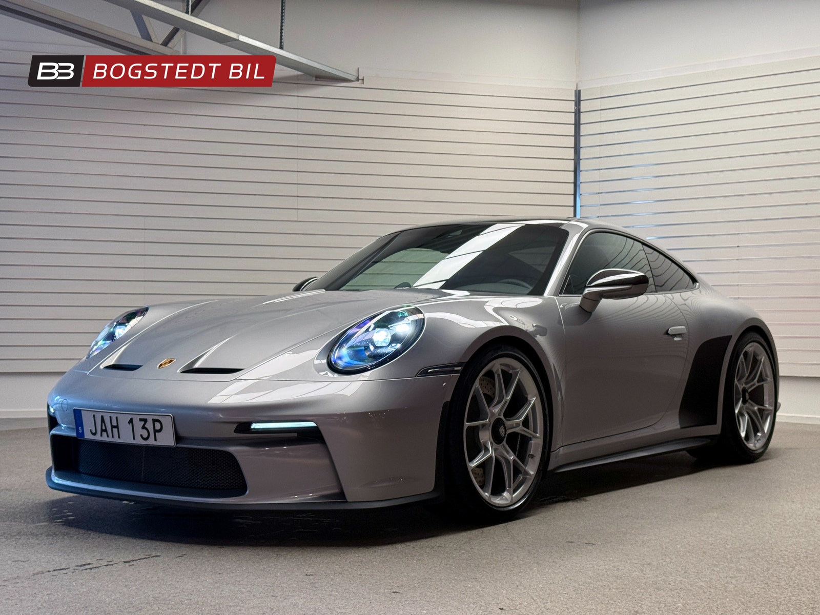 Porsche 911 GT3 Touring 992 PDK 510hk | Skalstolar | Kolfibertak 2023 - miniatyr 3