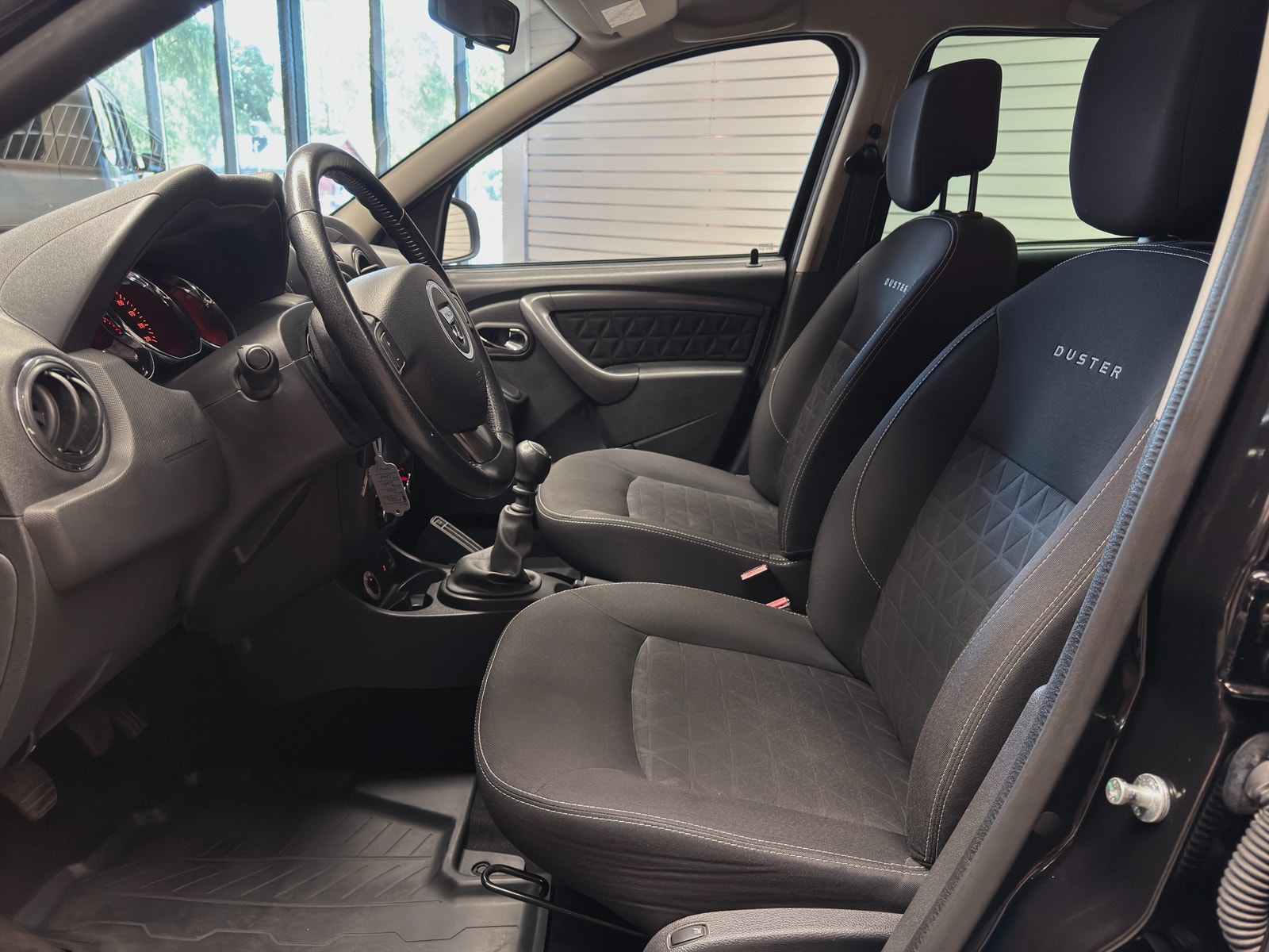 Dacia Duster 1.5 dCi 4x4 109hk |Dragkrok|Extra ljusramp|Kupévärmare 2015 - miniatyr 12
