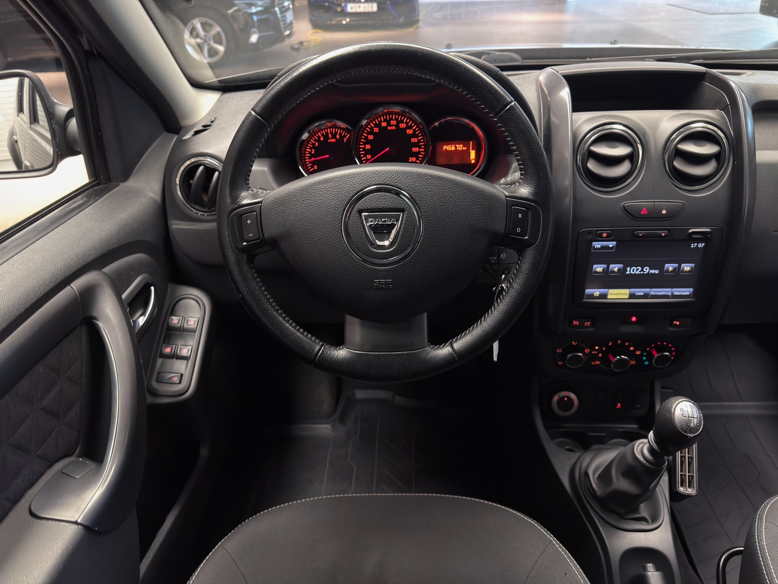 Dacia Duster 1.5 dCi 4x4 109hk |Dragkrok|Extra ljusramp|Kupévärmare 2015 - miniatyr 10