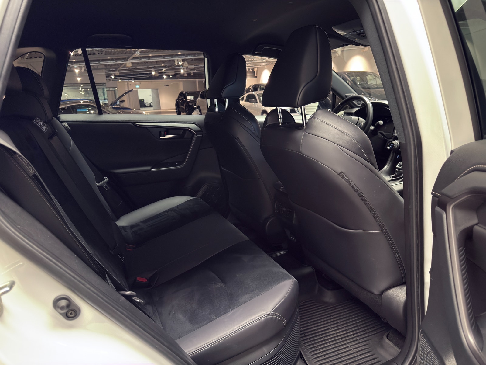 Toyota RAV4 Plug-in Hybrid 306hk AWD | GR-Sport | Drag 2024 - miniatyr 20