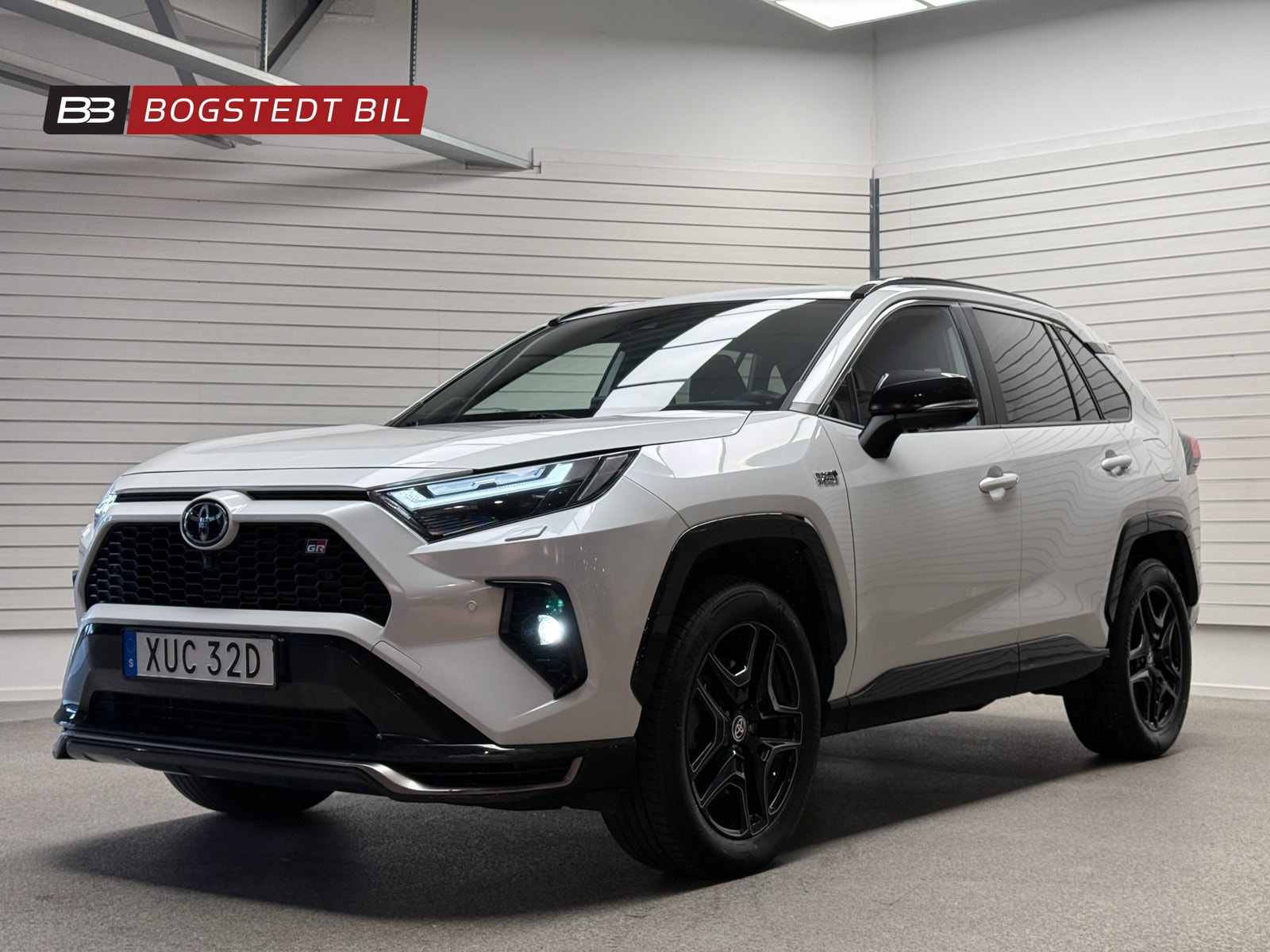 Toyota RAV4 Plug-in Hybrid 306hk AWD | GR-Sport | Drag 2024 - miniatyr 3