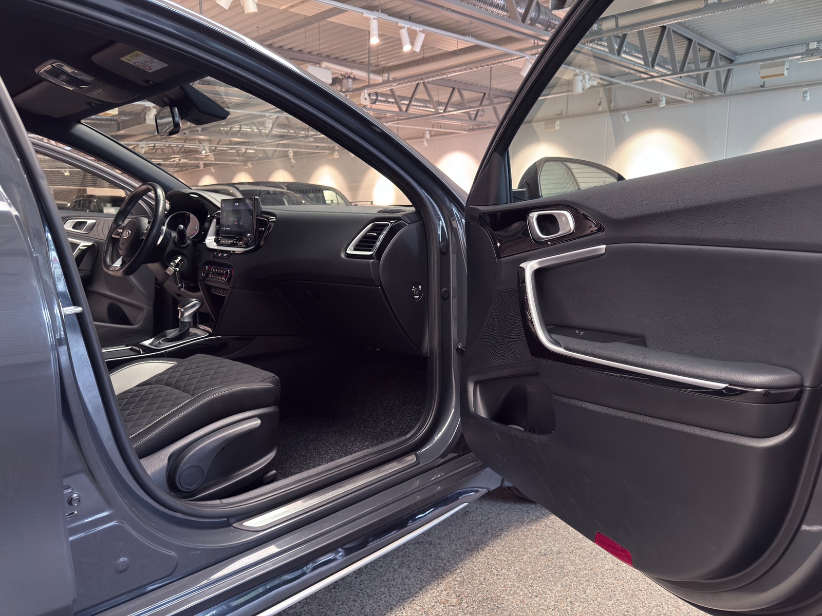 Kia ProCee'd 1.4 T-GDI DCT 140hk | GT-Line |Backkamera|Apple Carplay 2020 - miniatyr 14
