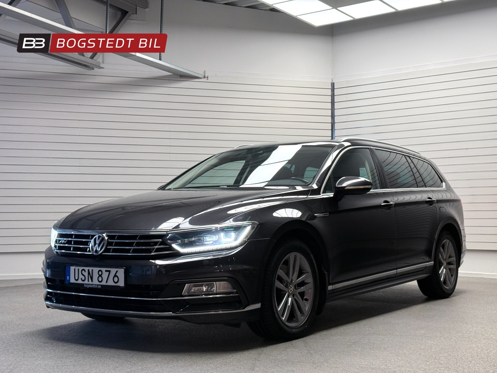 Volkswagen Passat SC 2.0 TDI 4Motion DSG 190hk R-Line | Drag | Cockpit 2018 - miniatyr 3