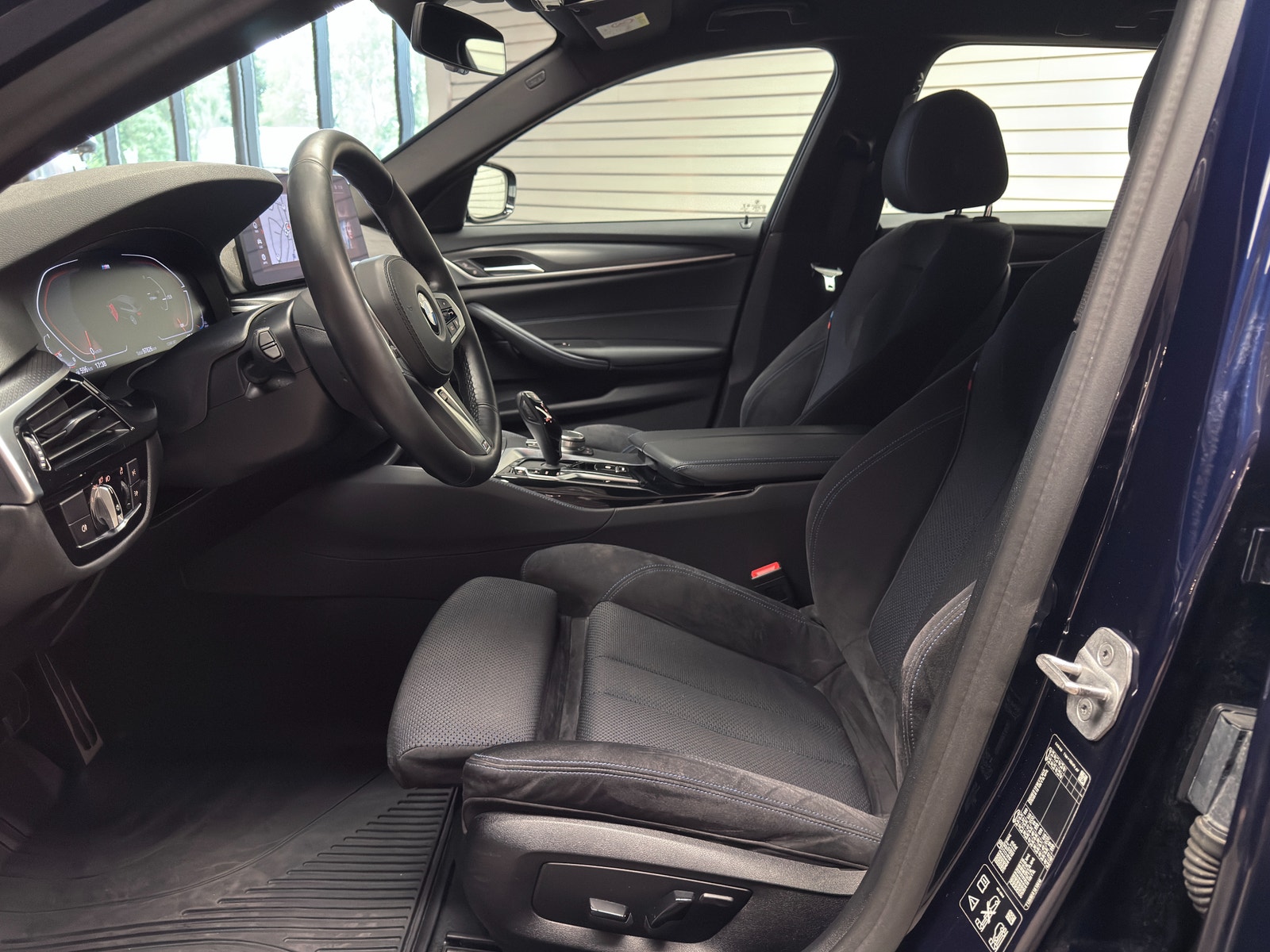 BMW 520d xDrive Touring 190hk M-Sport | Drag | Värmare 2021 - miniatyr 12