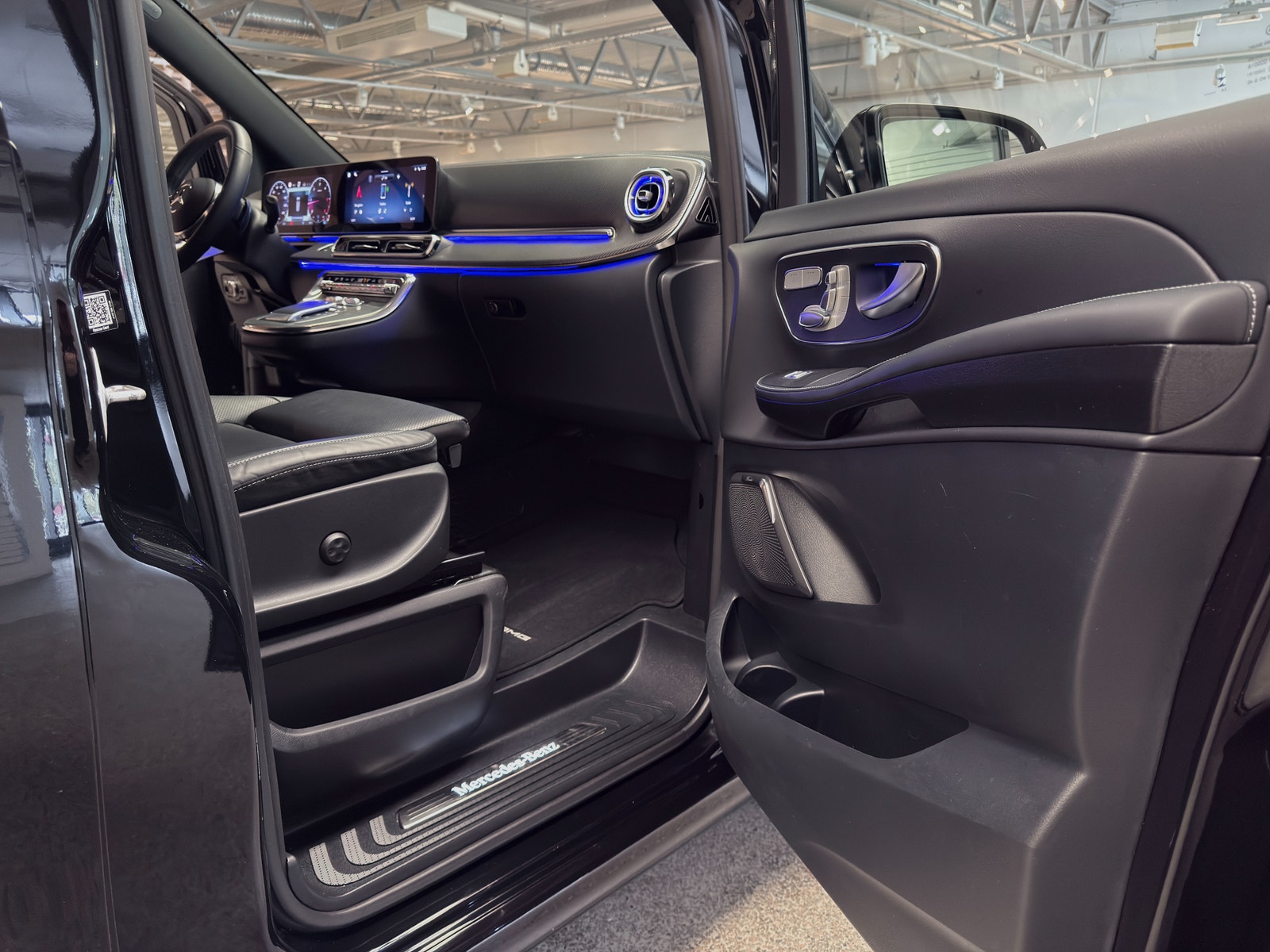 Mercedes-Benz V 300d 4MATIC EXCLUSIVE | 6-sits | Lyxsäten 2025 - miniatyr 13