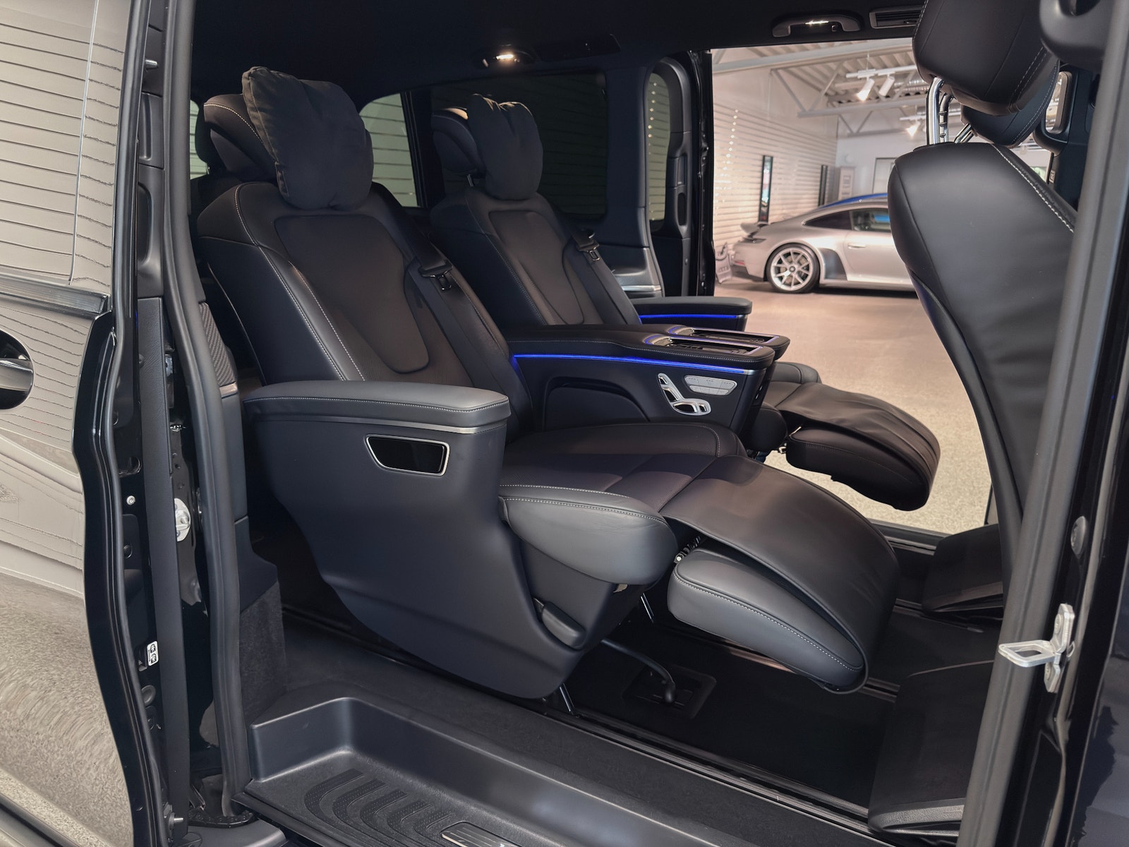 Mercedes-Benz V 300d 4MATIC EXCLUSIVE | 6-sits | Lyxsäten 2025 - miniatyr 21