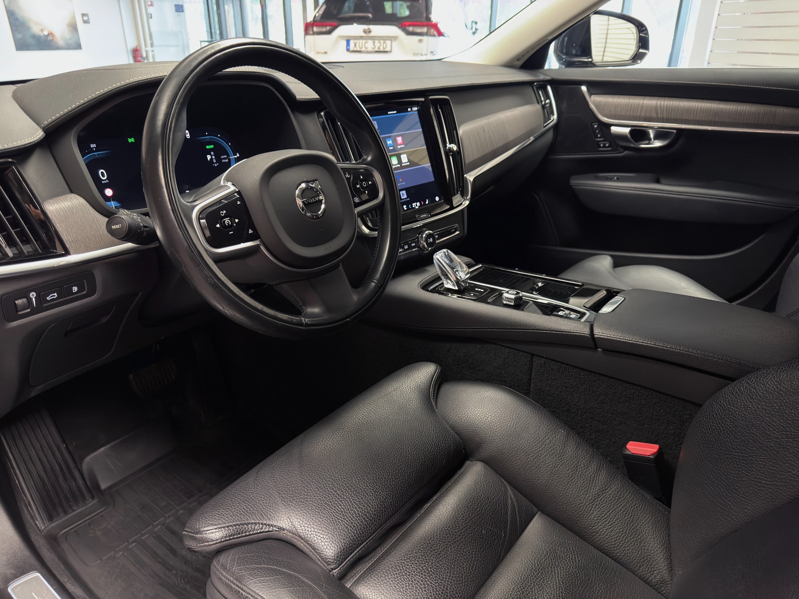Volvo V90 Recharge T6 AWD 350hk Inscription|Läder|Drag|360°|H/K 2022 - miniatyr 12