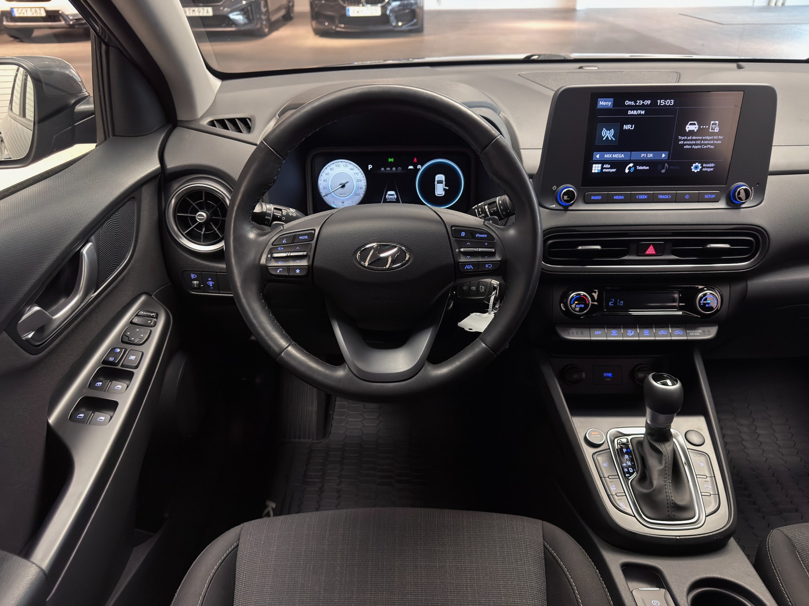 Hyundai Kona 1.0 T-GDI DCT 120hk Essential | Backkamera | Carplay 2023 - miniatyr 11