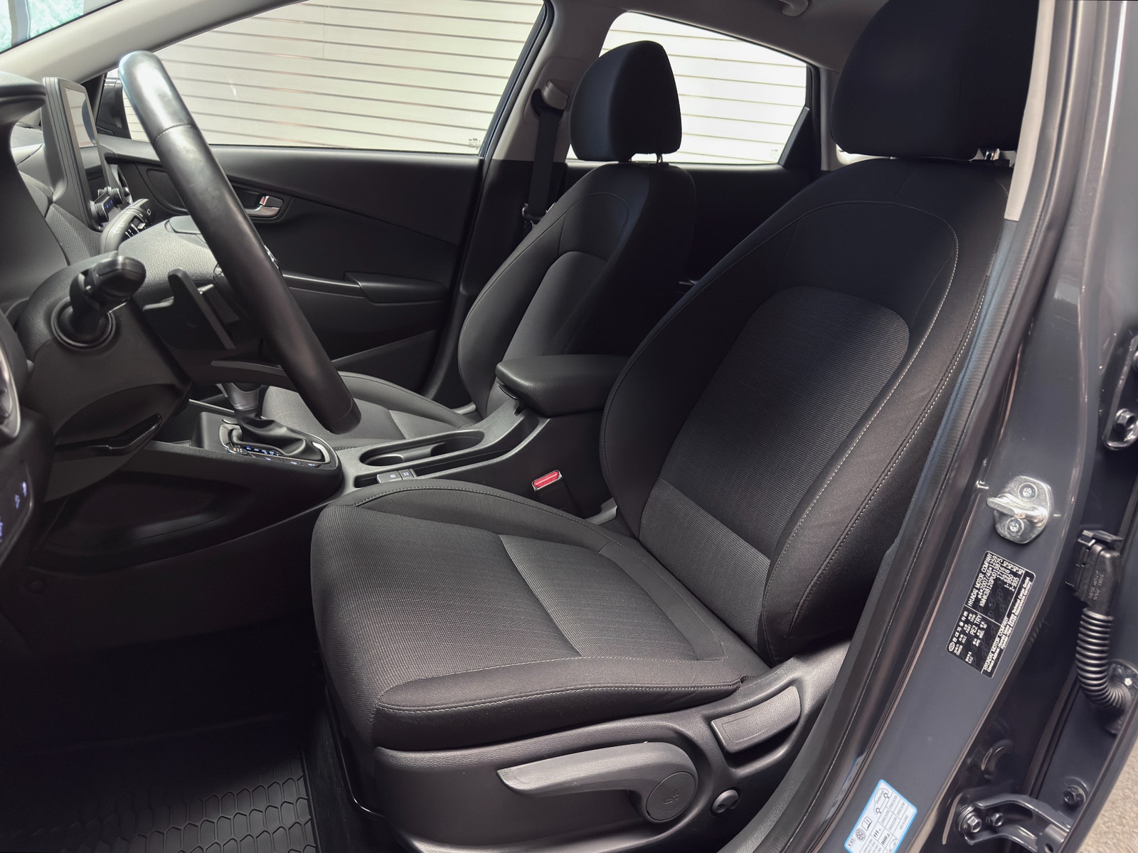 Hyundai Kona 1.0 T-GDI DCT 120hk Essential | Backkamera | Carplay 2023 - miniatyr 14