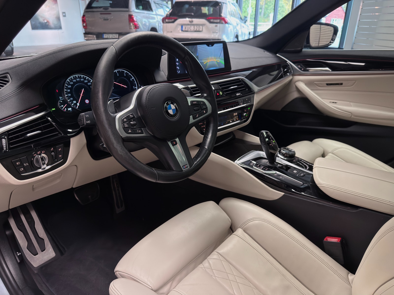 BMW 530D xDrive Touring M Sport |Innovation Edition|Pano|H/K|HUD 2018 - miniatyr 13