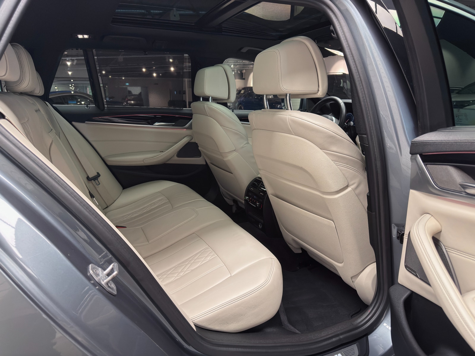 BMW 530D xDrive Touring M Sport |Innovation Edition|Pano|H/K|HUD 2018 - miniatyr 21