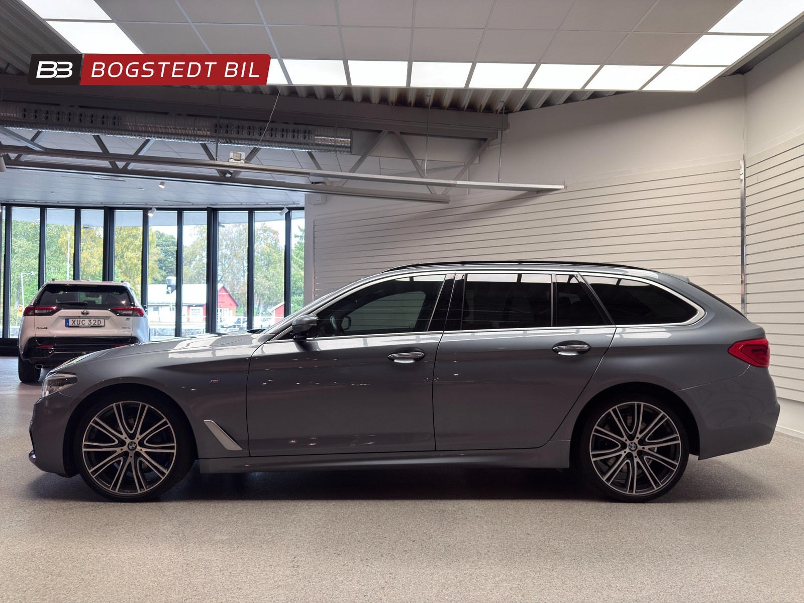 BMW 530d 530D xDrive Touring M Sport |Innovation Edition|Pano|H/K|HUD 2018 - miniatyr 4