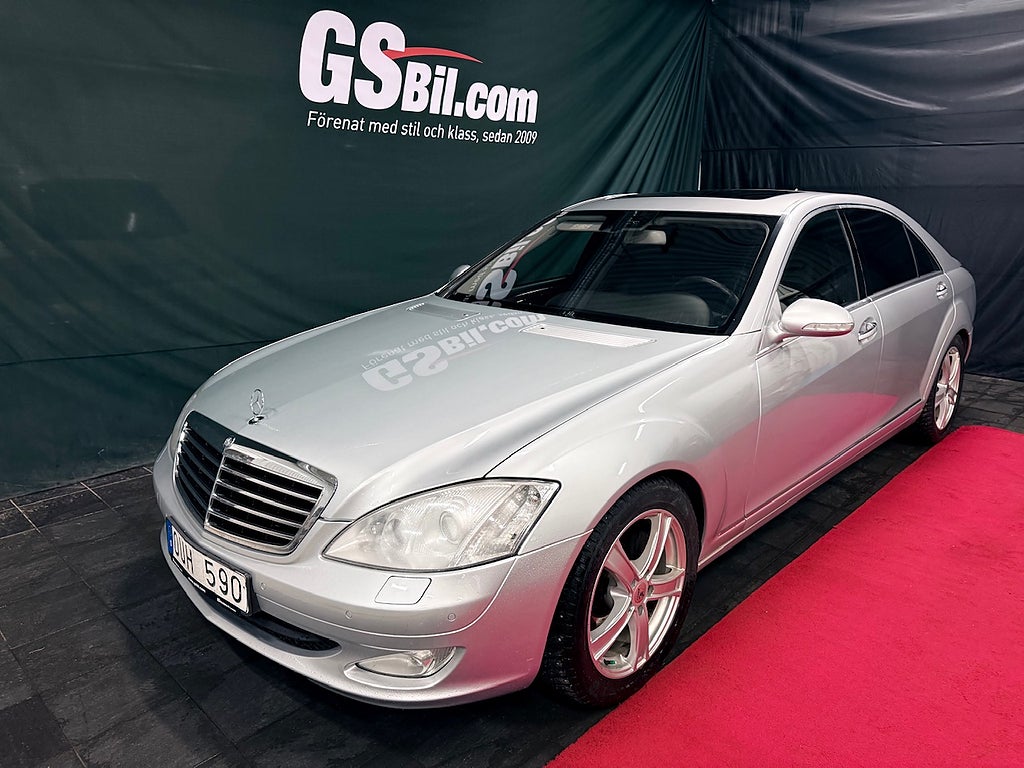 Mercedes-Benz S320 2010 - miniatyr 2