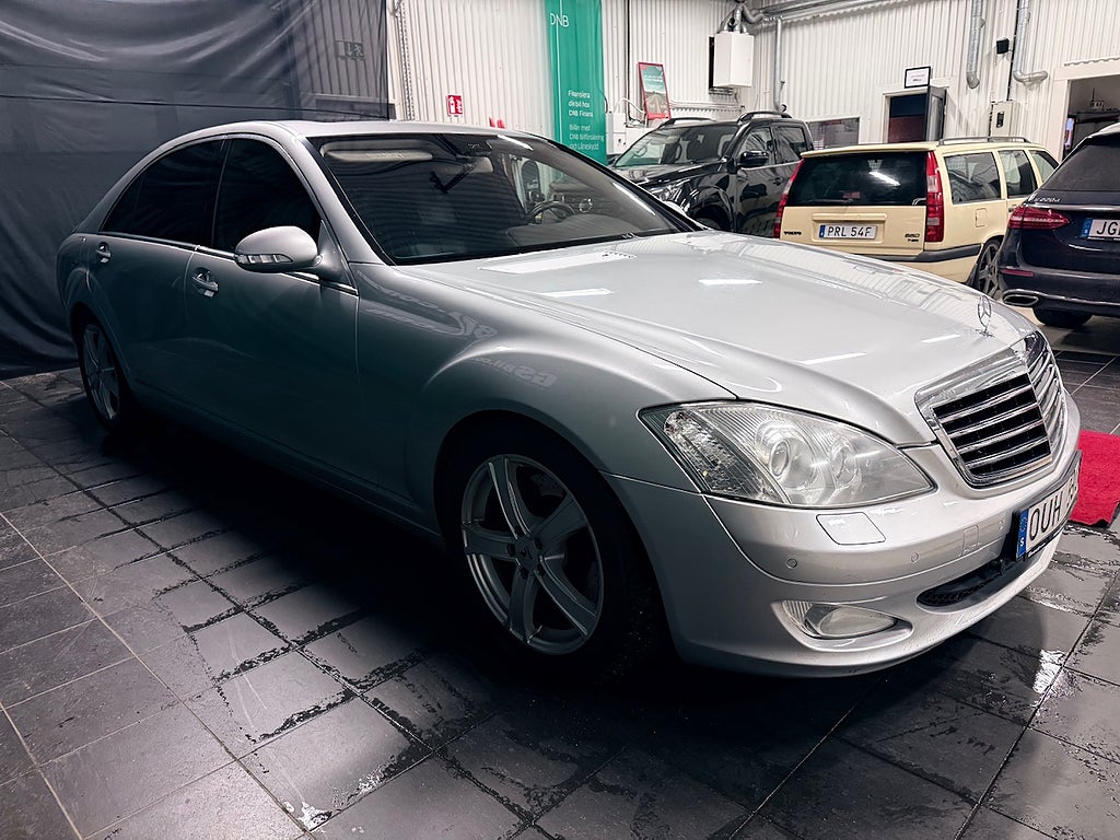 Mercedes-Benz S320 2010 - miniatyr 7