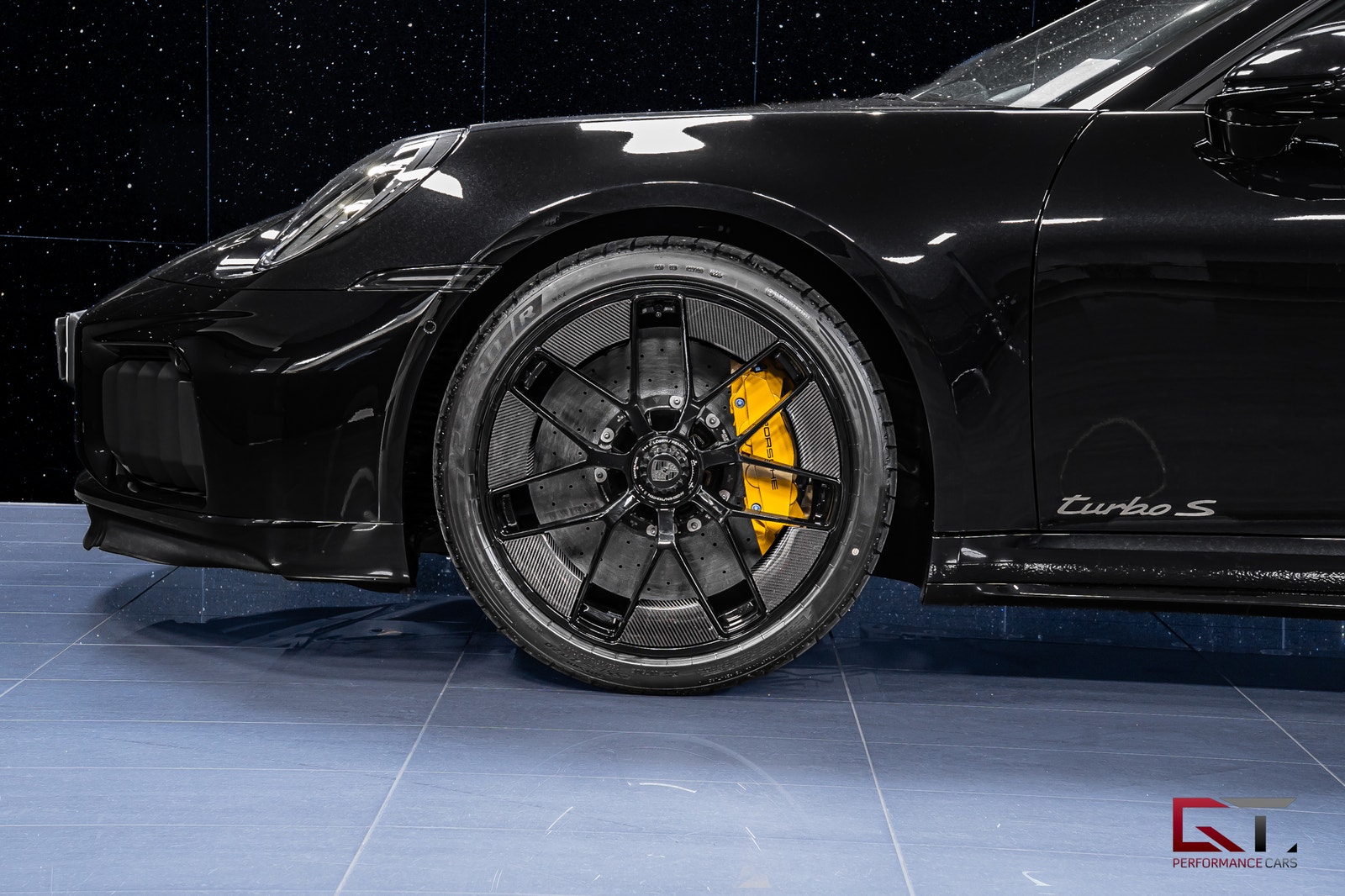Porsche 911 992.2 Turbo S Cab MOMS Carbon Rims Lift ACC 2026 - miniatyr 5