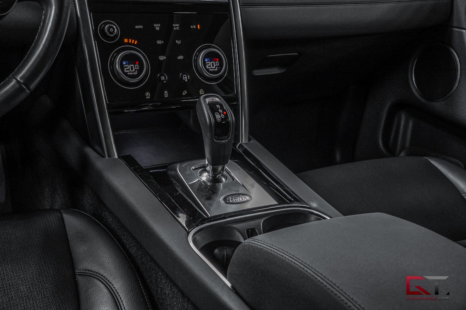 Land Rover Discovery Sport D180 AWD Signature Pano Värmare Cold Climate Key 2020 - miniatyr 14
