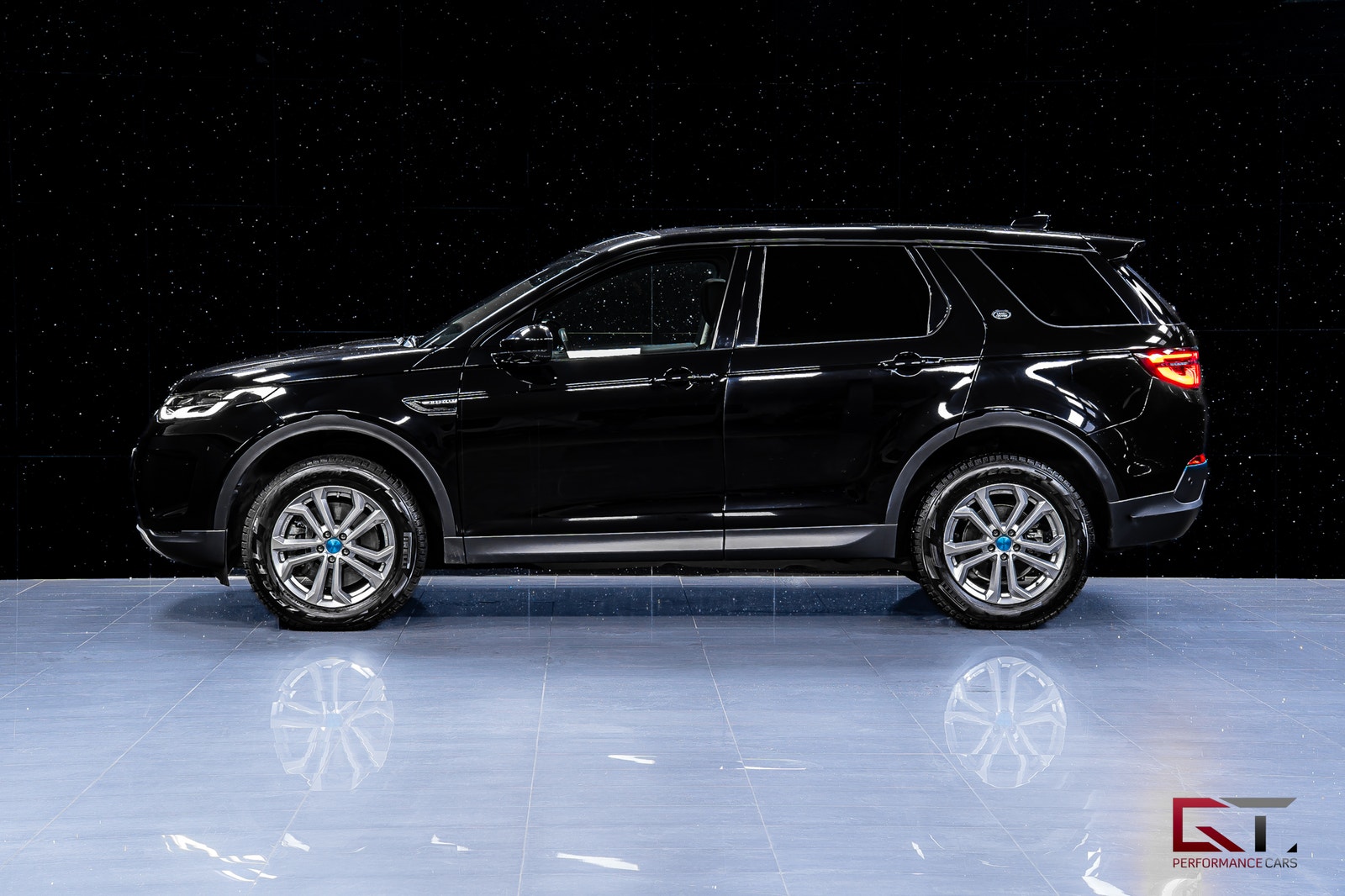 Land Rover Discovery Sport D180 AWD Signature Pano Värmare Cold Climate Key 2020 - miniatyr 4