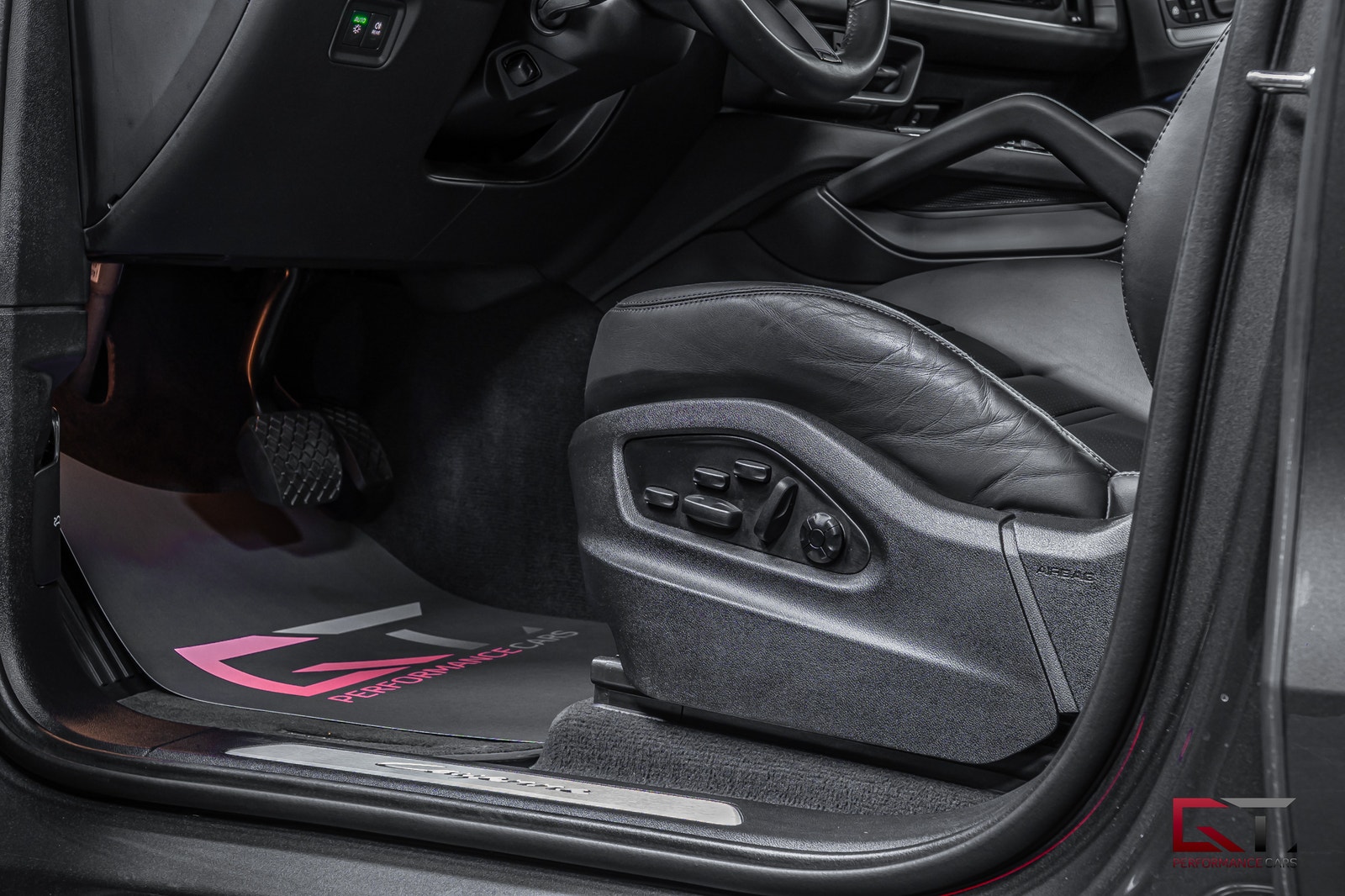 Porsche Cayenne E-Hyb 2025 MOMS SportDesign 22" Pano 18-vägs HuD Drag 2025 - miniatyr 15