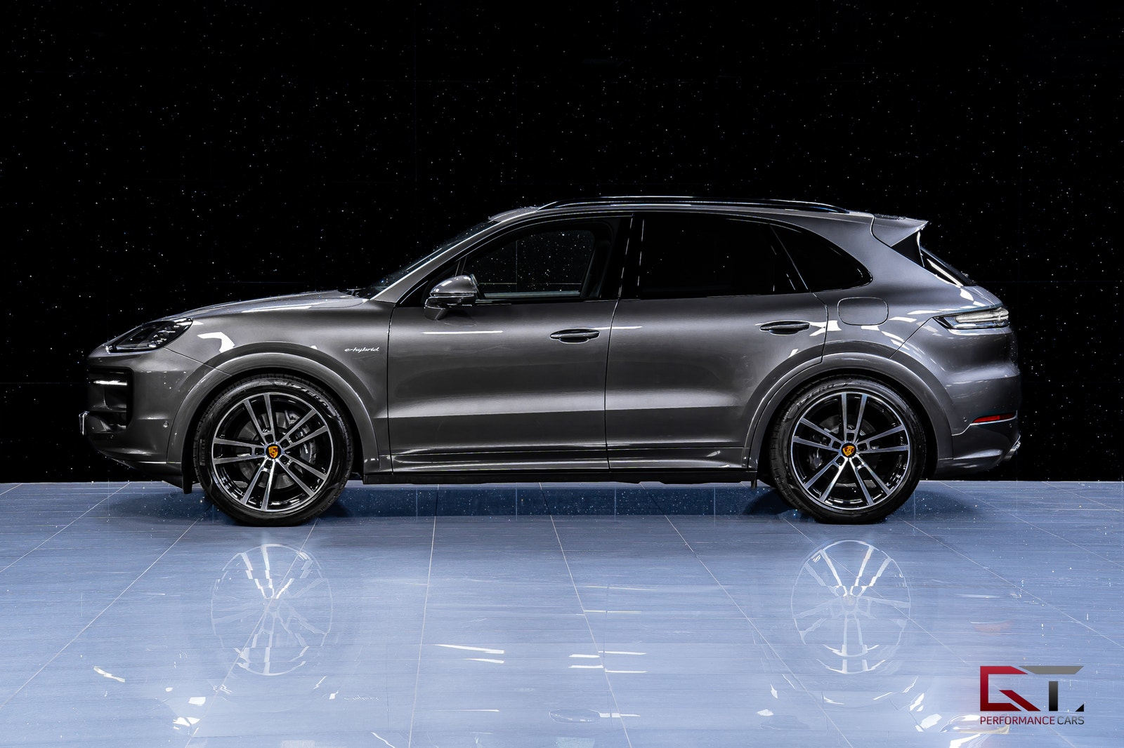 Porsche Cayenne E-Hyb 2025 MOMS SportDesign 22" Pano 18-vägs HuD Drag 2025 - miniatyr 4