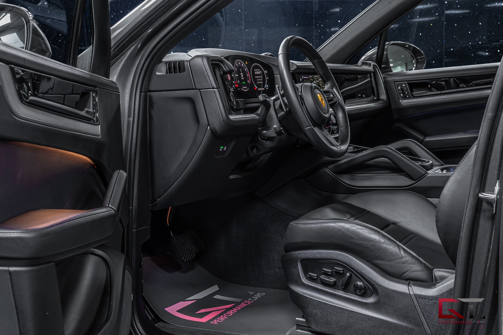 Porsche Cayenne E-Hyb 2025 MOMS SportDesign 22" Pano 18-vägs HuD Drag 2025 - miniatyr 9