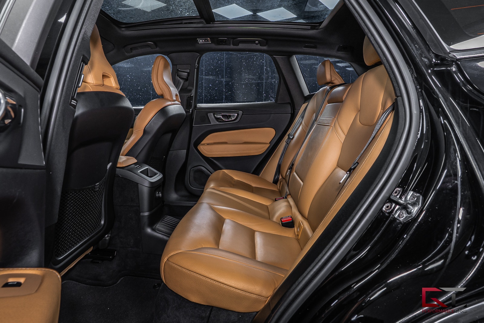 Volvo XC60 T8 Hybrid AWD Inscription Pano Drag Värmare ACC Keyless 2019 - miniatyr 15