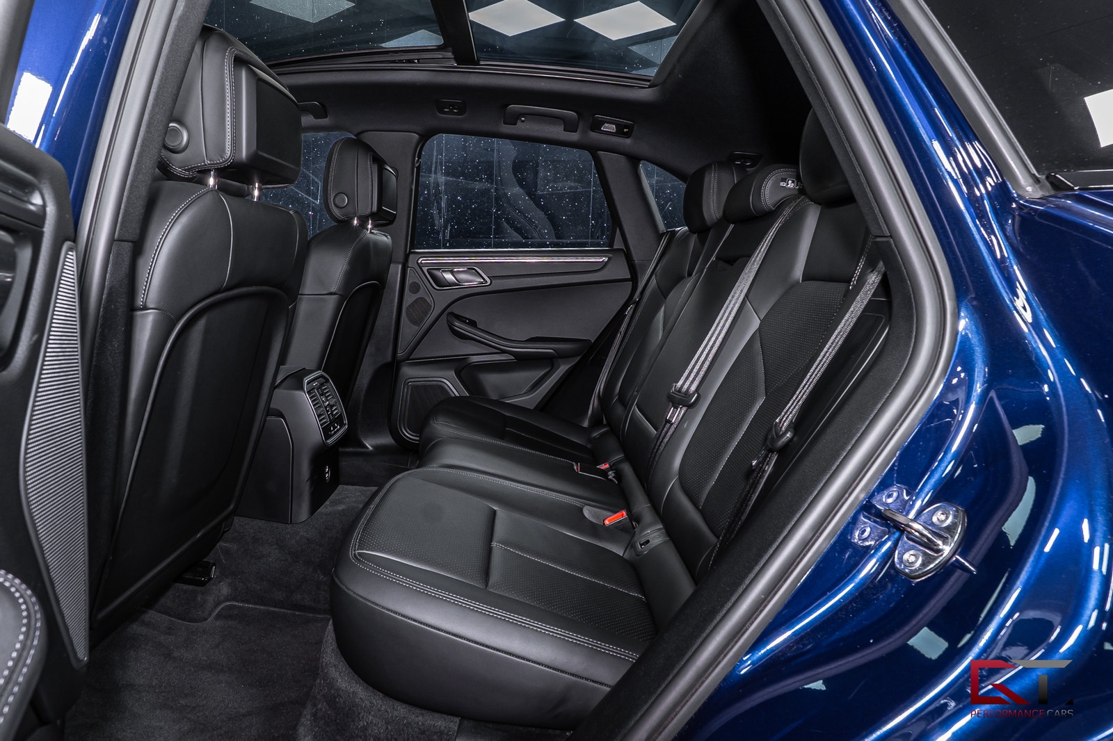 Porsche Macan PDK Gentian Blue Pano 21" Drag Värmare 14-vägs Minne 2022 - miniatyr 16