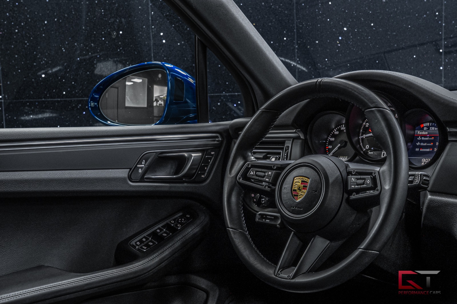 Porsche Macan PDK Gentian Blue Pano 21" Drag Värmare 14-vägs Minne 2022 - miniatyr 17