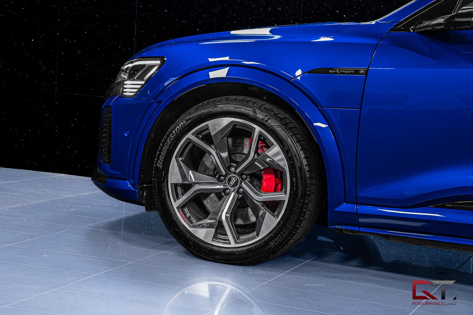 Audi SQ8 e-tron SB E-Tron Ultra Blue 21" Pano B&O Drag Matrix SoftClo 2024 - miniatyr 5