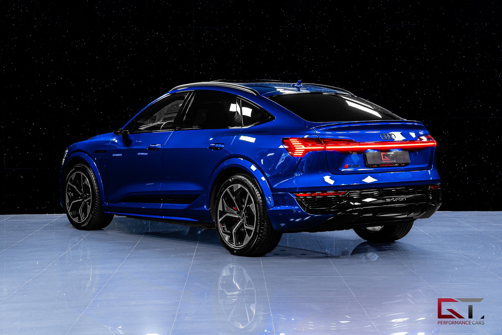 Audi SQ8 e-tron SB E-Tron Ultra Blue 21" Pano B&O Drag Matrix SoftClo 2024 - miniatyr 6