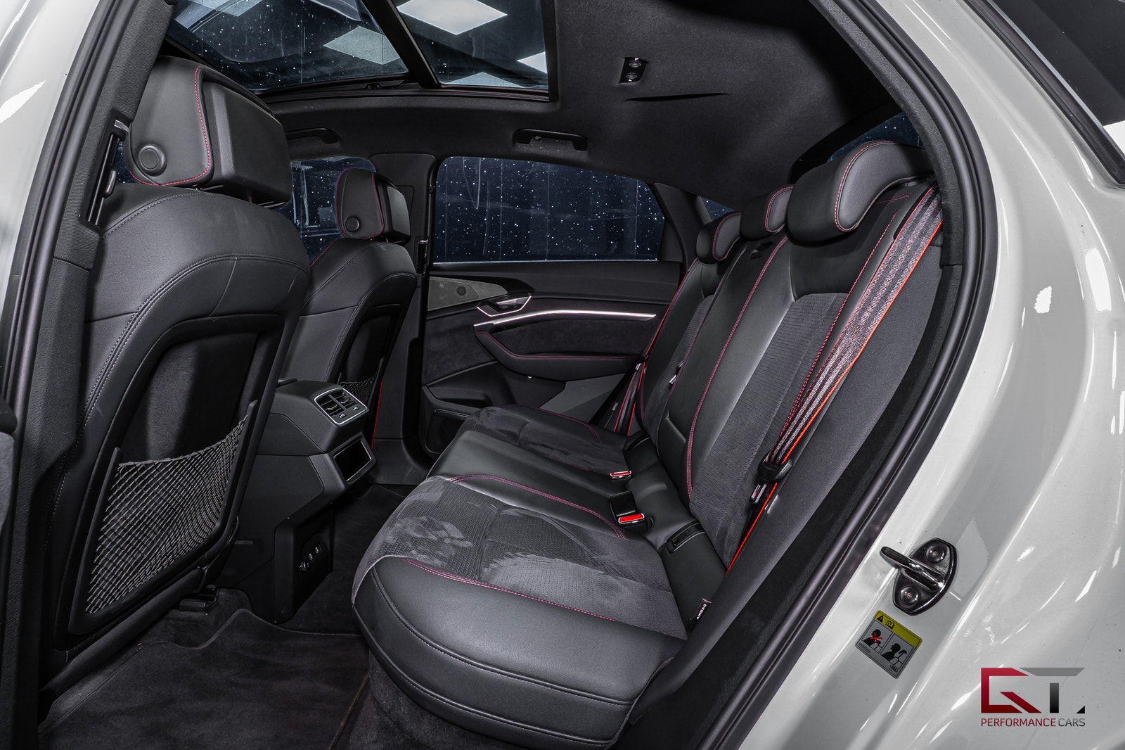 Audi Q8 e-tron SB 55 E-Tron Q MOMS 21" Pano B&O-3D Drag Luftfjädring 2024 - miniatyr 19