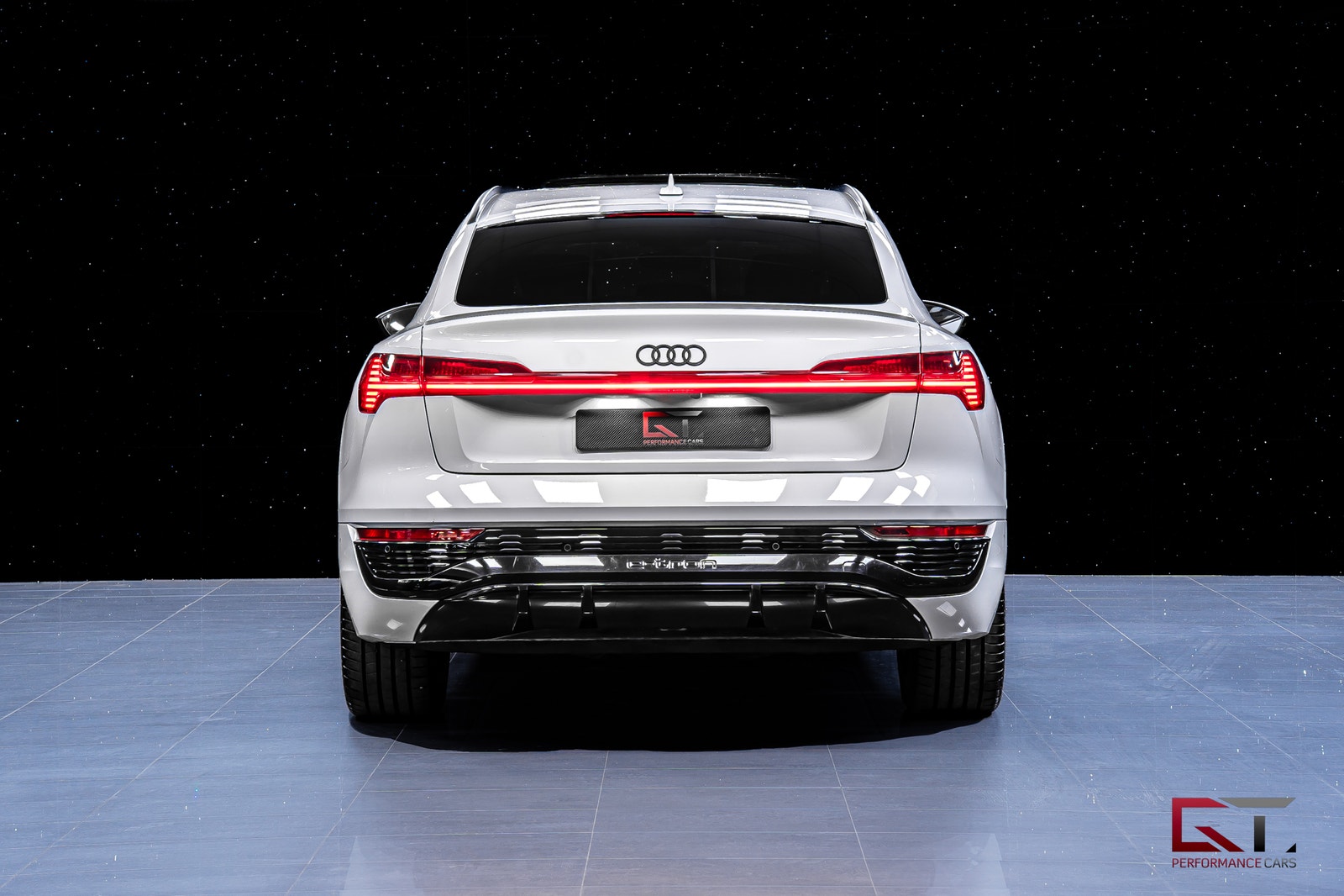 Audi Q8 e-tron SB 55 E-Tron Q MOMS 21" Pano B&O-3D Drag Luftfjädring 2024 - miniatyr 7