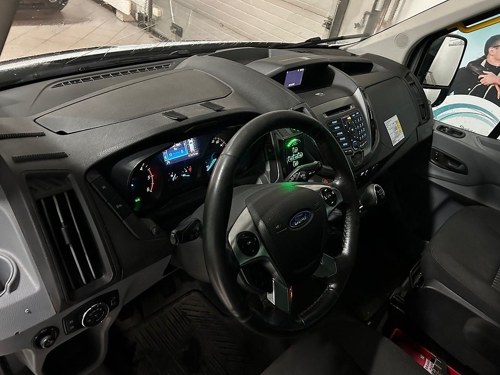 Ford Transit 2017 - miniatyr 10