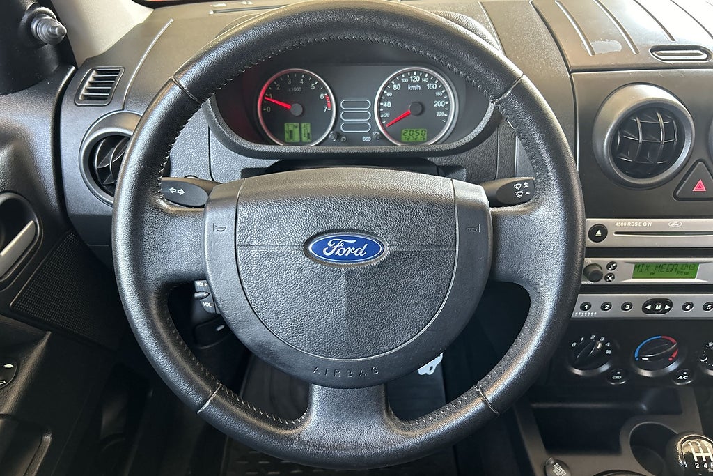Ford Fusion 2004 - miniatyr 13