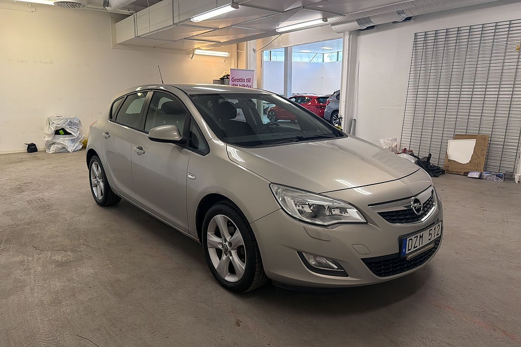 Opel Astra 2010 - miniatyr 13