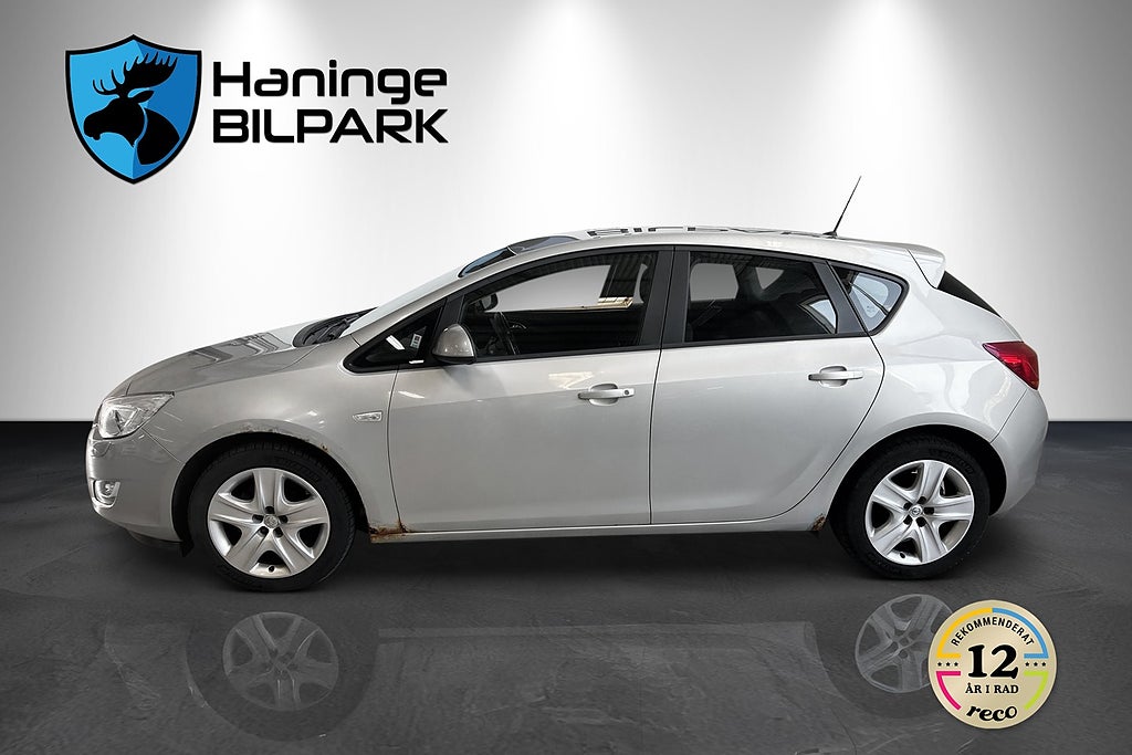 Opel Astra 2010 - miniatyr 10