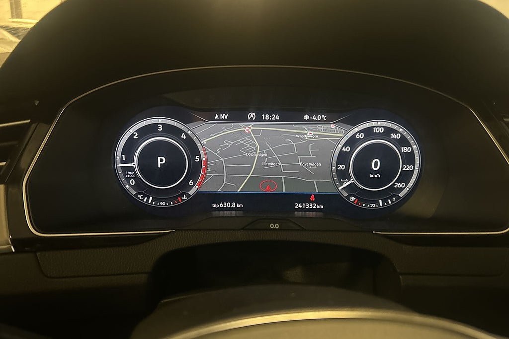 Volkswagen Passat Alltrack 2018 - miniatyr 24