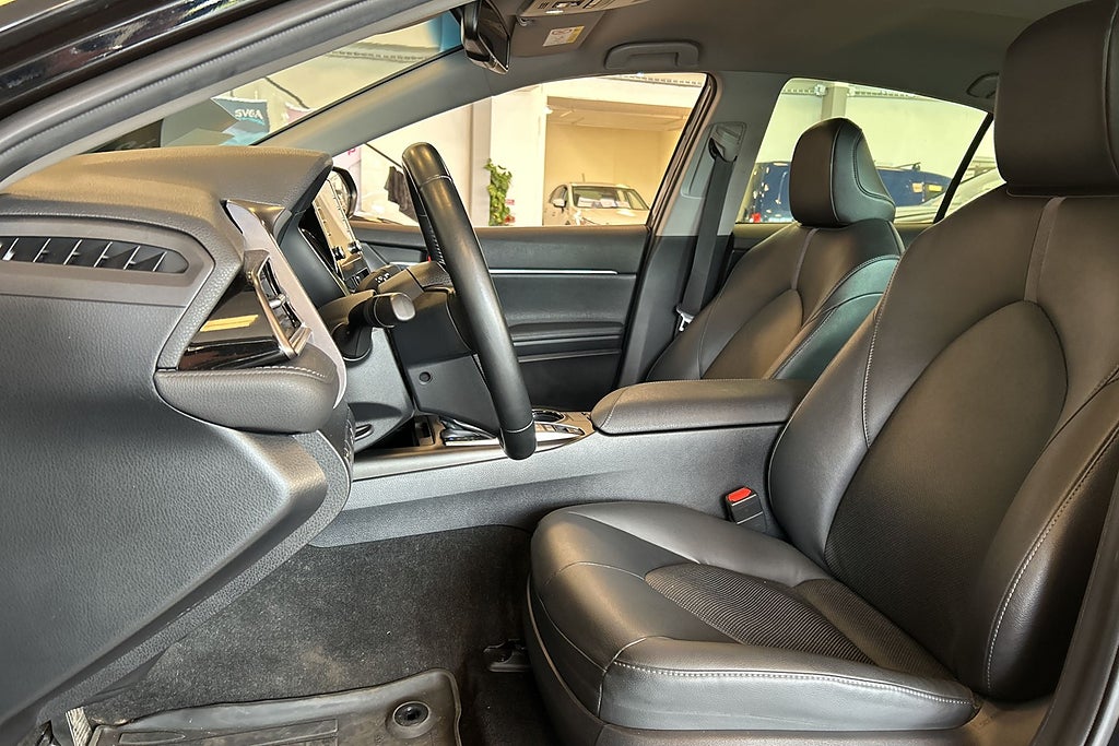 Toyota Camry 2024 - miniatyr 11