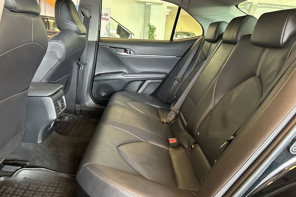 Toyota Camry 2024 - miniatyr 13