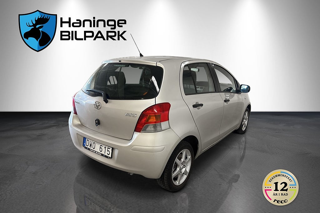 Toyota Yaris 2009 - miniatyr 6
