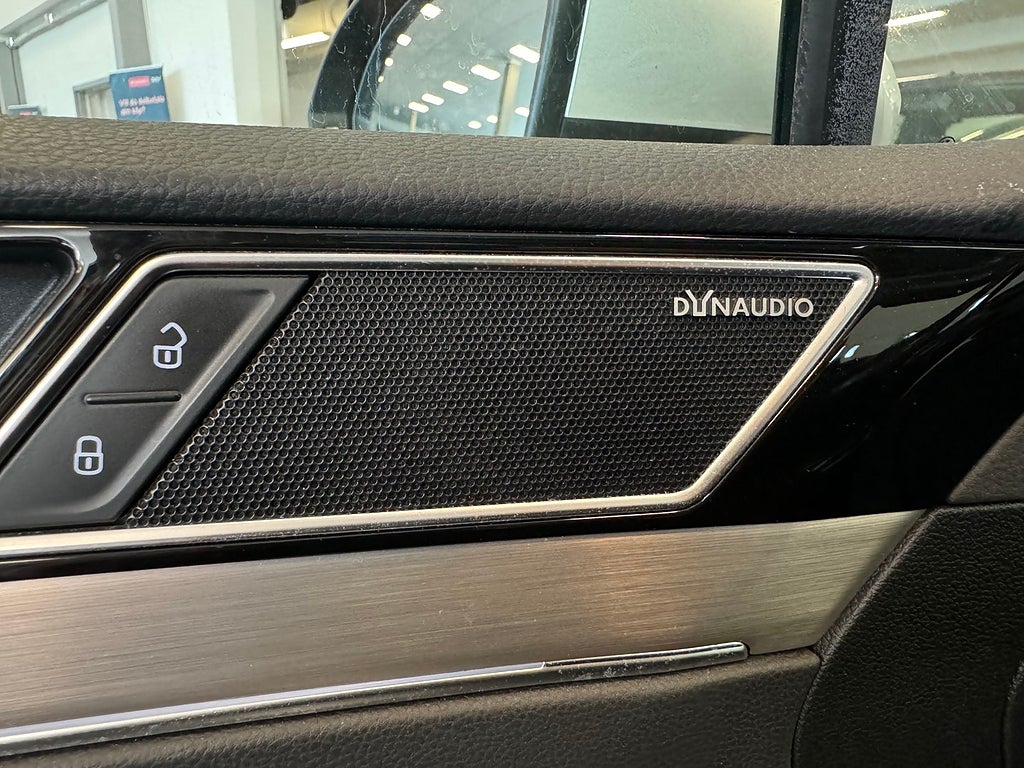 Volkswagen Passat 2017 - miniatyr 26