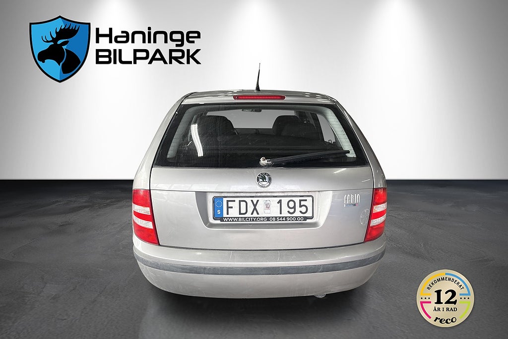Skoda Fabia 2007 - miniatyr 8
