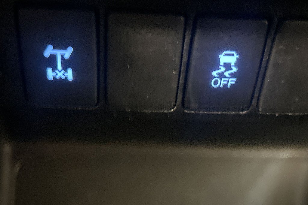 Toyota Hilux 2021 - miniatyr 17