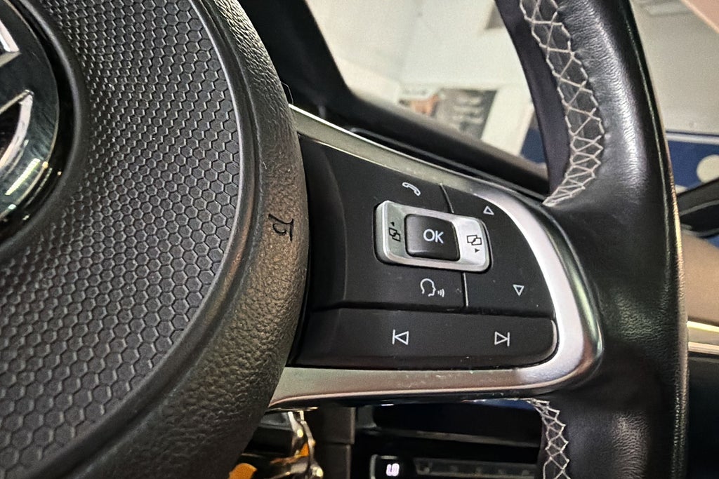 Volkswagen Golf I 2017 - miniatyr 17