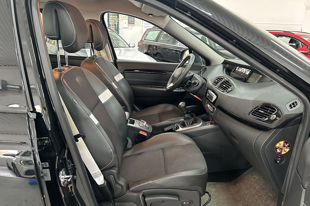Renault Grand Scenic I 2012 - miniatyr 15