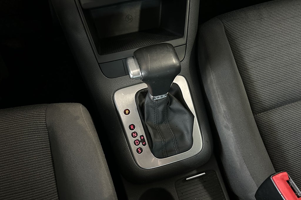 Volkswagen Golf 2008 - miniatyr 15