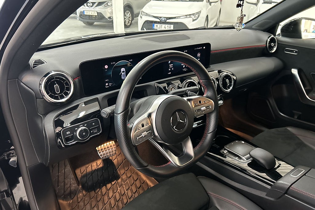 Mercedes-Benz A 2022 - miniatyr 15