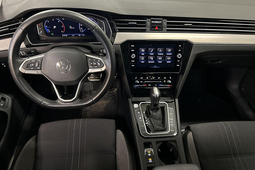 Volkswagen Passat Alltrack 2023 - miniatyr 13