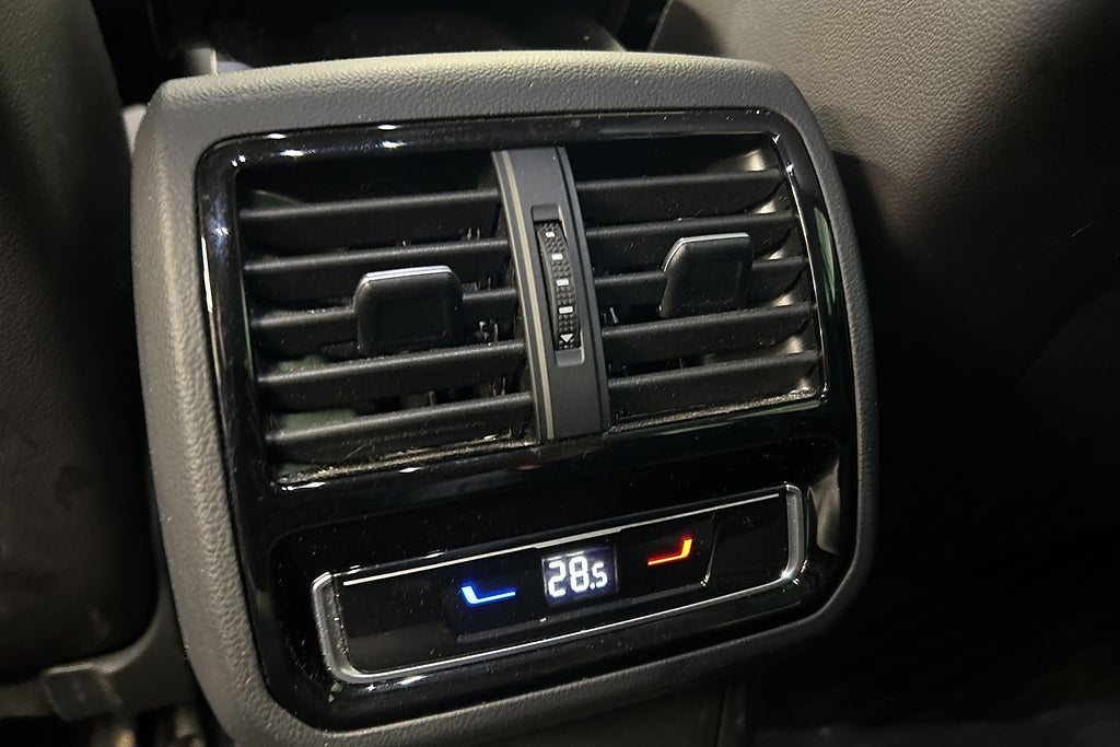 Volkswagen Passat Alltrack 2023 - miniatyr 23